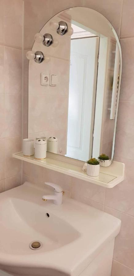 Aparthotel Square Prague 1 Екстериор снимка